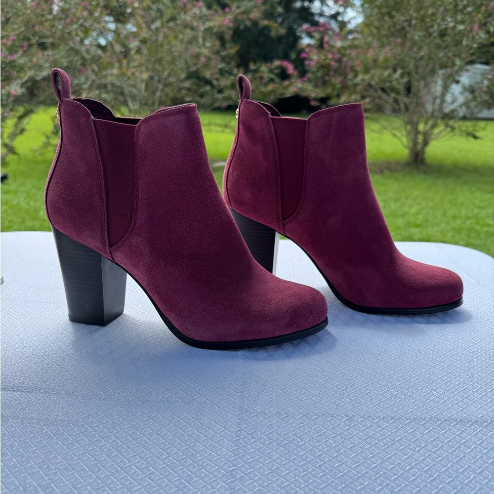 Michael Michael Kors Evaline Suede Heeled Bootie